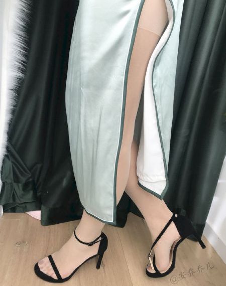 寂寞的女邻居_免费手机观看