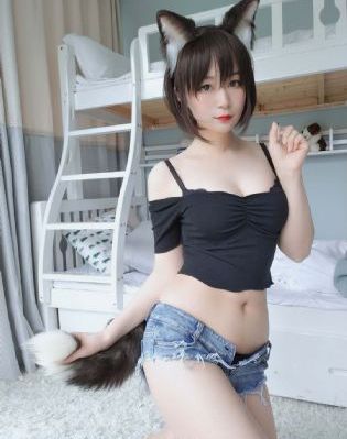 末班车后在胶囊旅馆_BD英语超清免费观看