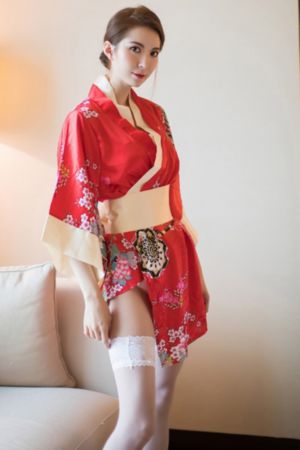 地下偶像完整版在线观看_DVD动漫在线观看
