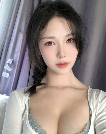 王李丹妮在《一路向西》免费观看_高清版日韩电影在线