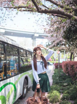 无颜之月免费版_完整版电影在线观看