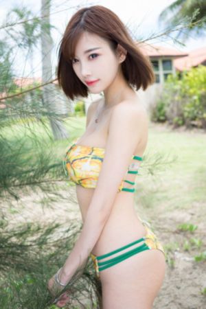 女朋友的丰满妈咪_超清免费观看